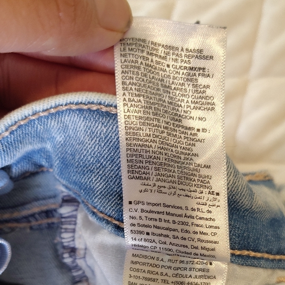 Old Navy Light Blue Kids Jeans - Picture 3 of 13